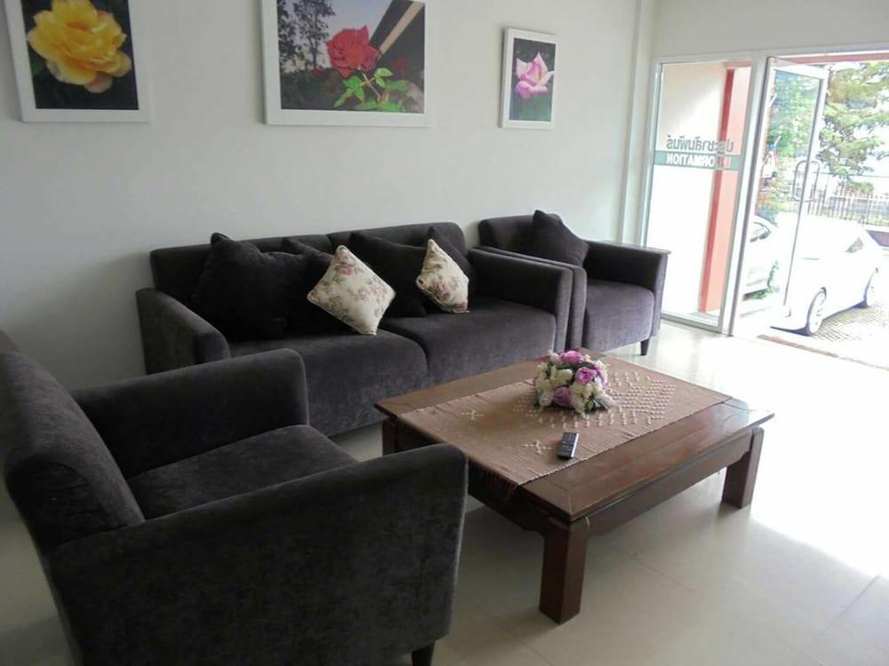 Rose Villa Hote Pak Chong Exterior foto