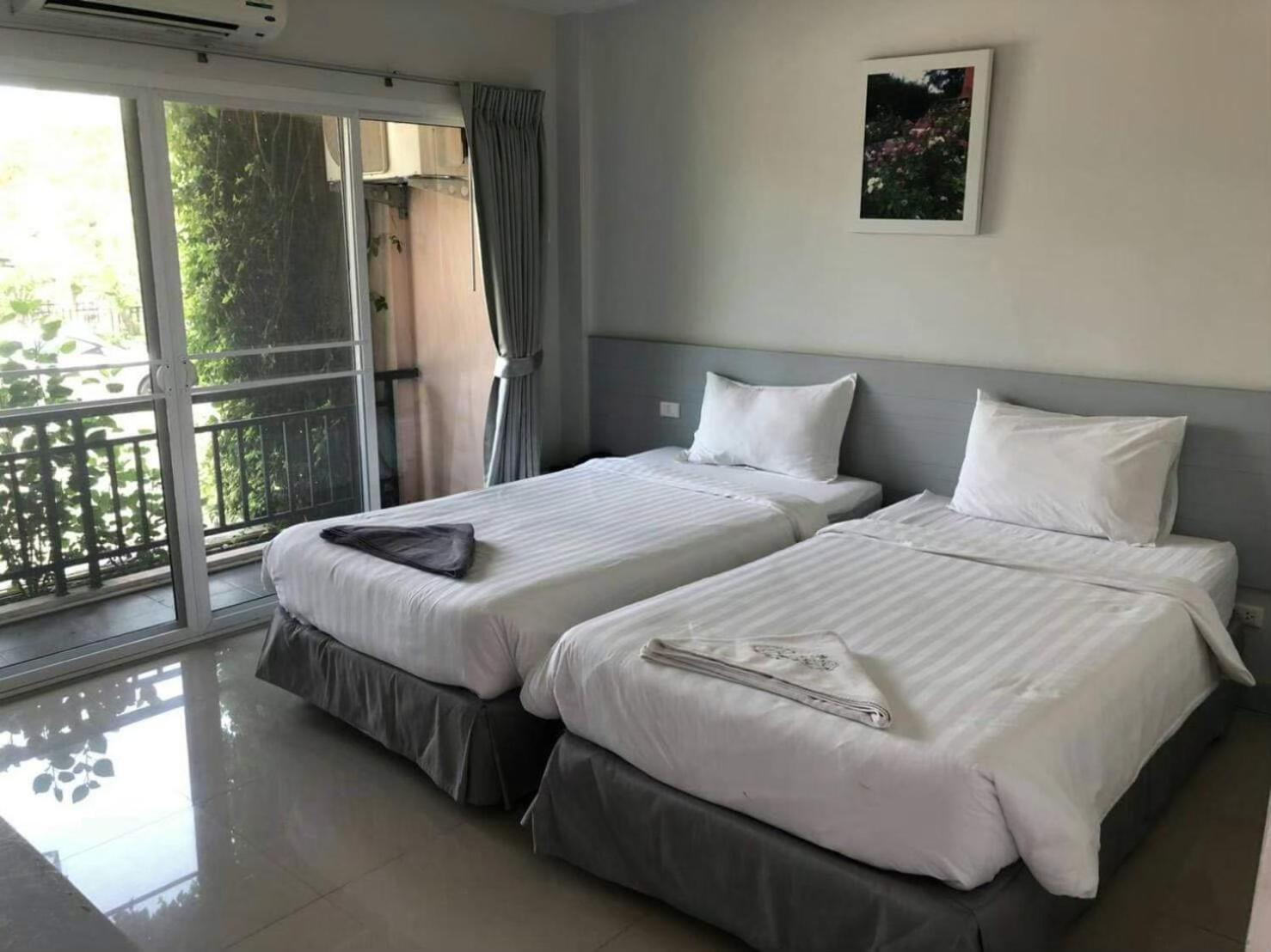 Rose Villa Hote Pak Chong Exterior foto